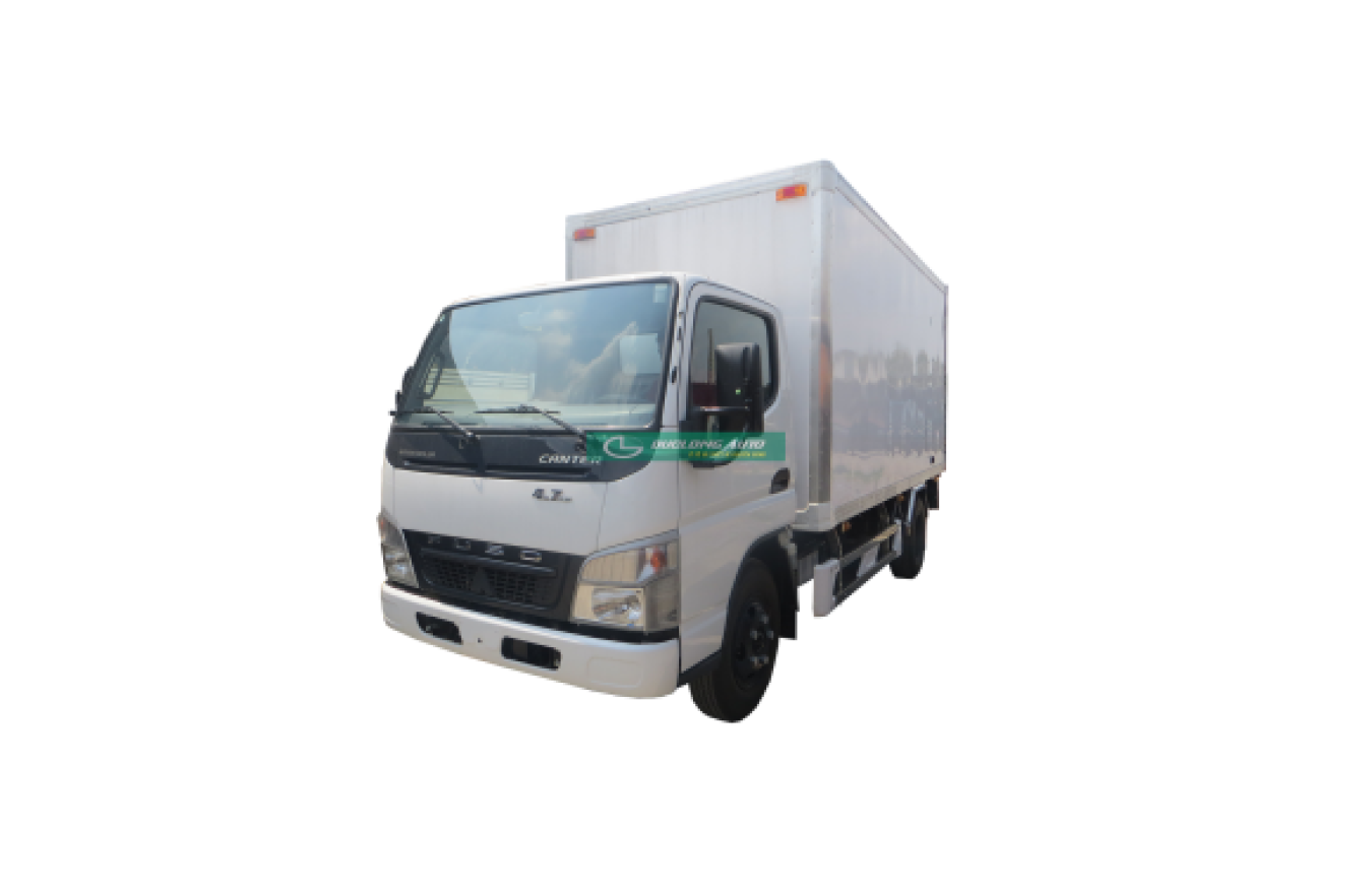 XE THÙNG KÍN BỬNG NÂNG 1 Tấn Fuso - Euro 2