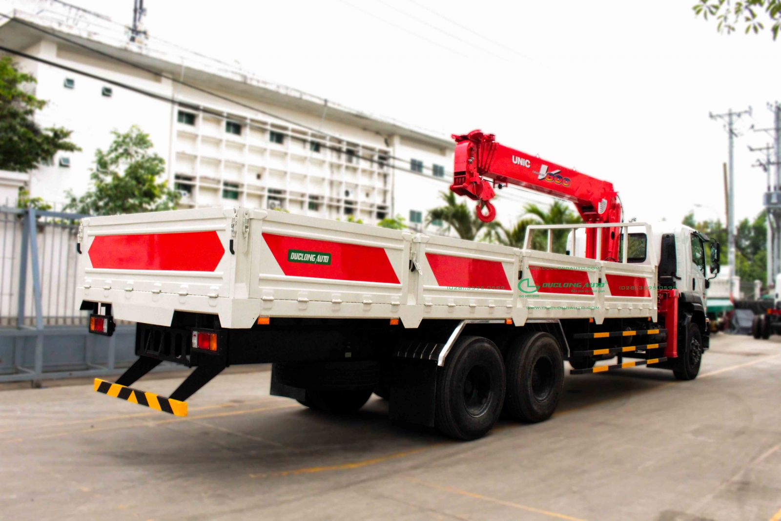 Äá»ng cÆ¡ tháº¿ há» má»i ÄÆ°á»£c thiáº¿t káº¿ bá»i cÃ´ng nghá» má»i nháº¥t cá»§a Hino vá»i há» thá»ng 4 van							